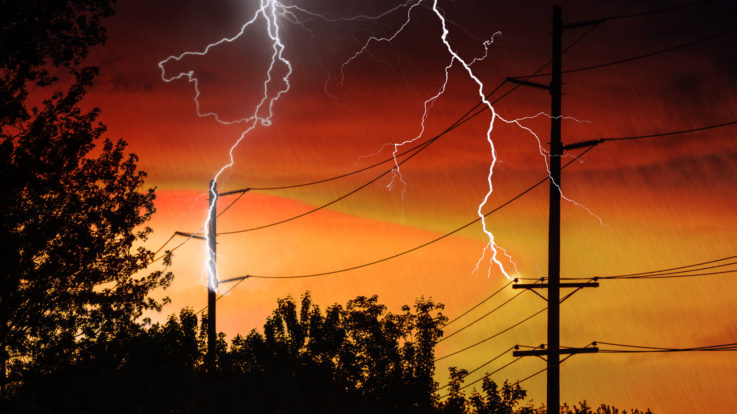 Lightning Storm Myths Debunked